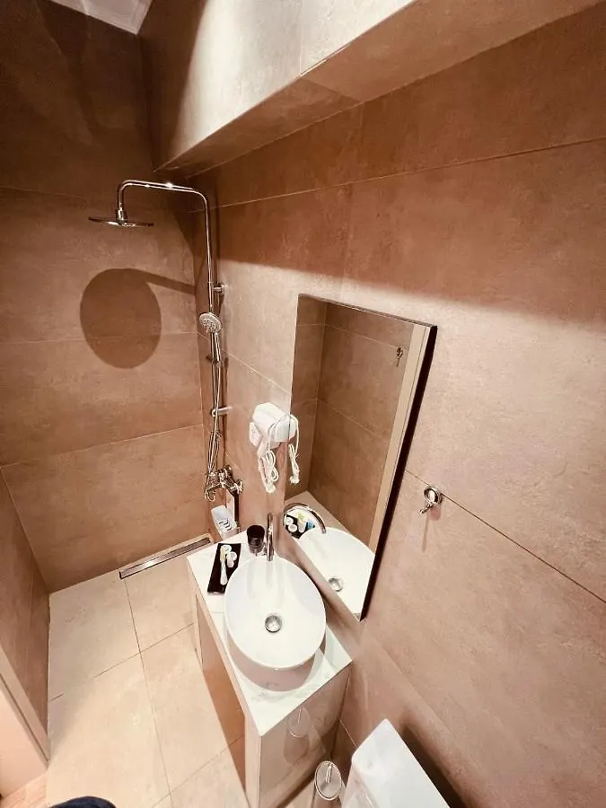 Πανσιόν Centralviewsuites Νέα Μουδανιά